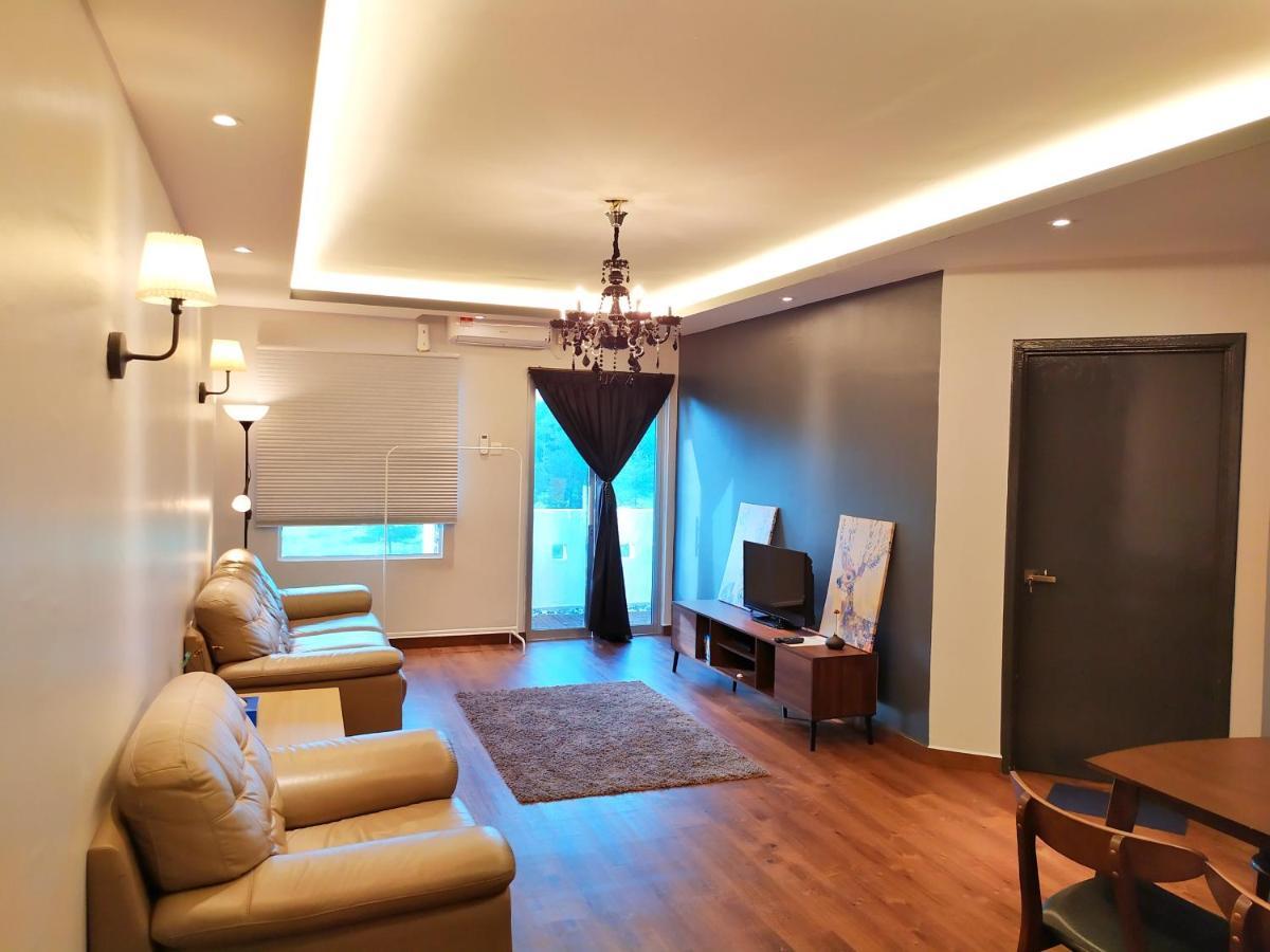D'Ocean Homestay In Tiara Desaru Residence Екстер'єр фото
