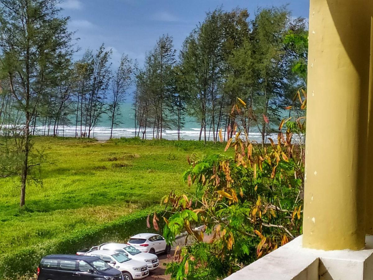 D'Ocean Homestay In Tiara Desaru Residence Екстер'єр фото