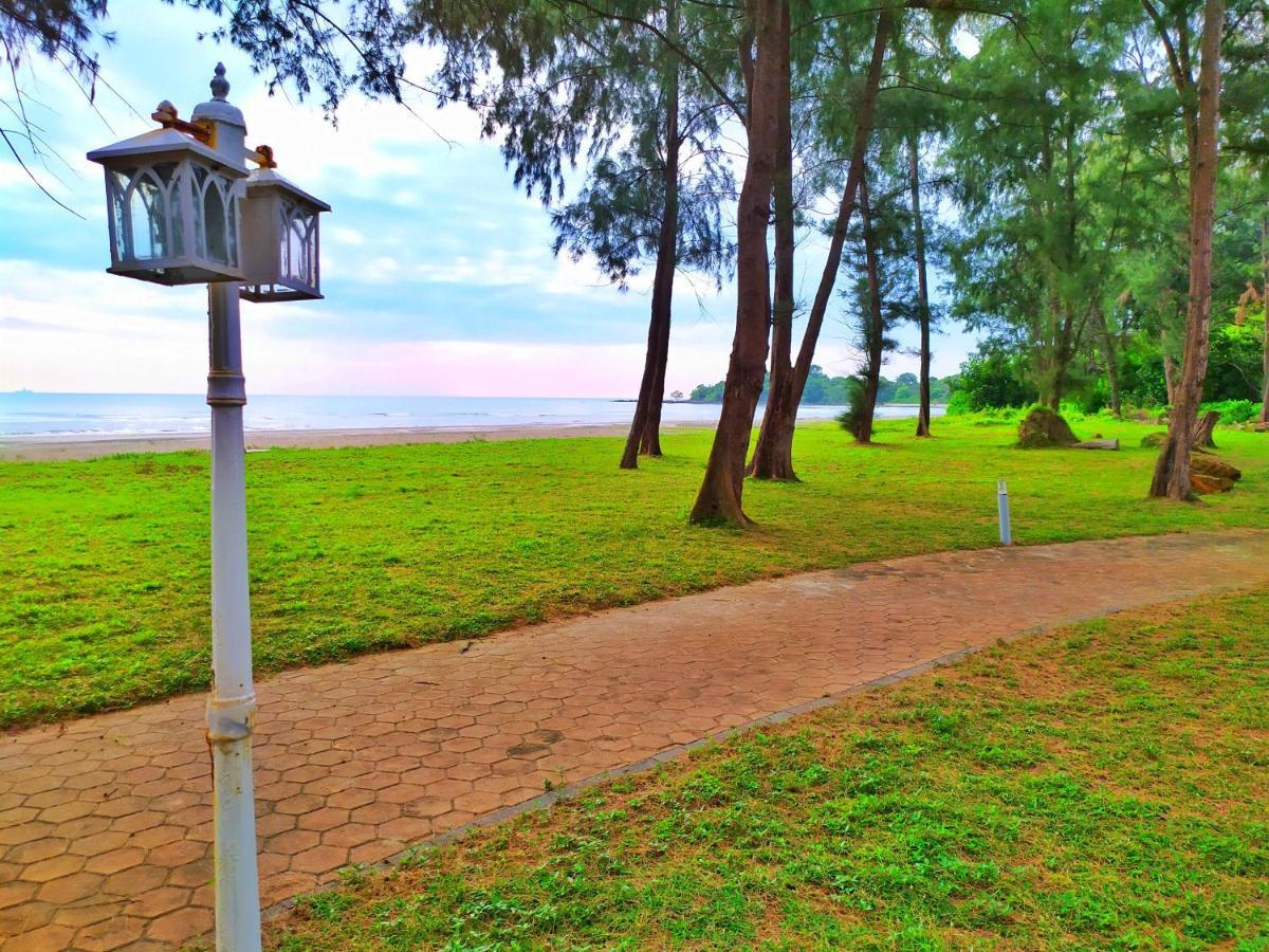 D'Ocean Homestay In Tiara Desaru Residence Екстер'єр фото